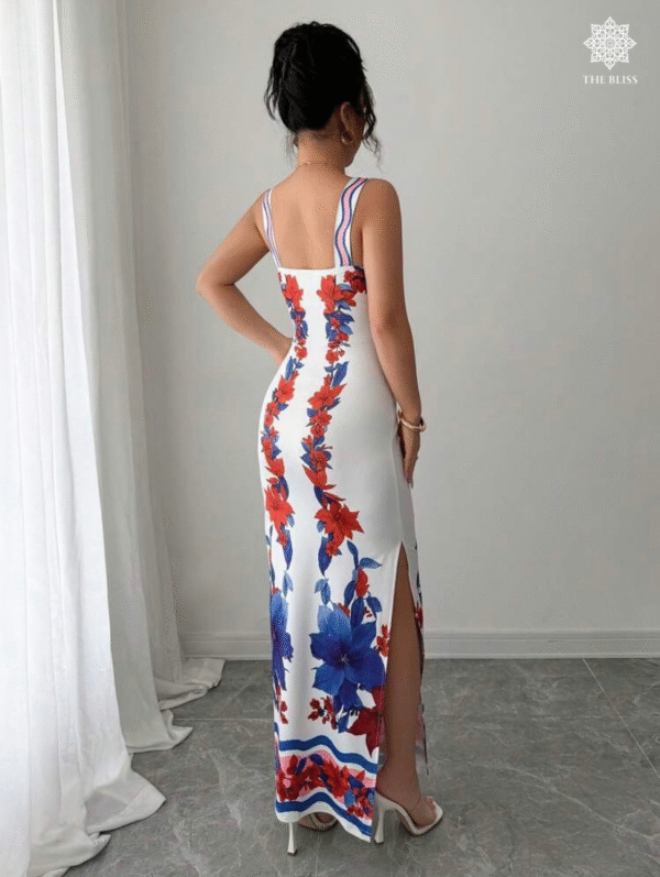 Calvaya Knitted Floral Dress - Image 4