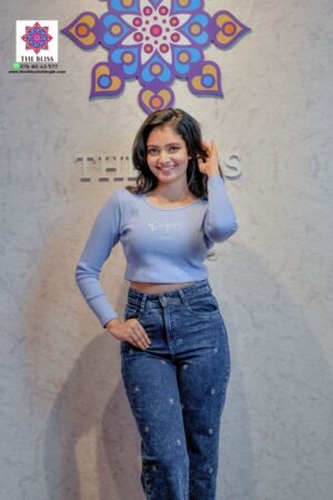 Lizza Crop Top