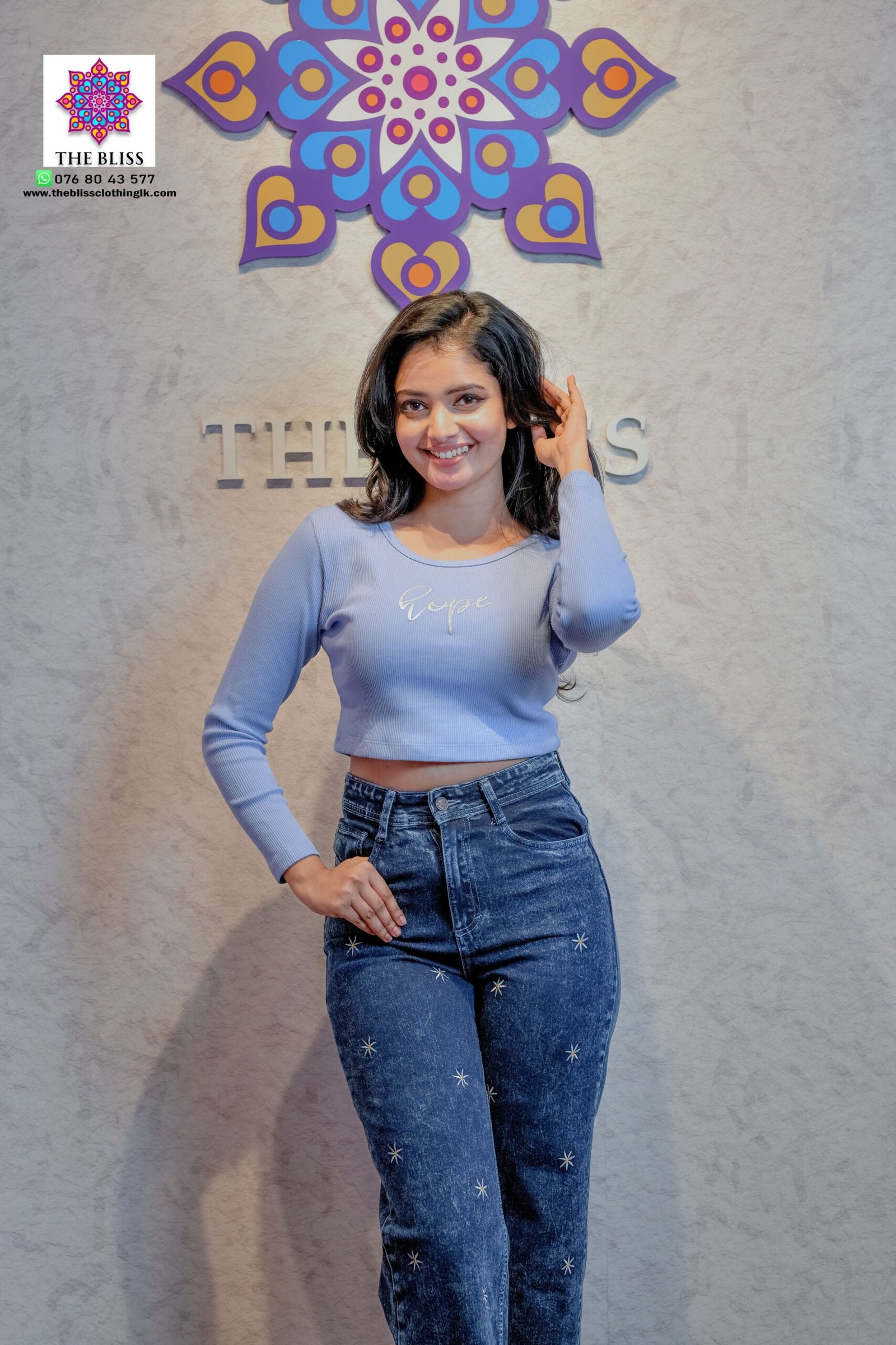 Lizza Crop Top